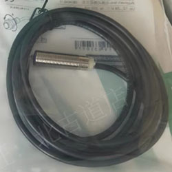XS系列接近开关